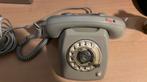 vintage PTT telefoon type T65 met volume knop, Ophalen of Verzenden, Zo goed als nieuw, Met draaischijf