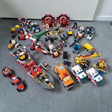 Partij Lego met boekjes beschikbaar voor biedingen