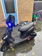 Piaggio zip sp 4t 50cc, Ophalen of Verzenden, Zo goed als nieuw, Benzine, Zip