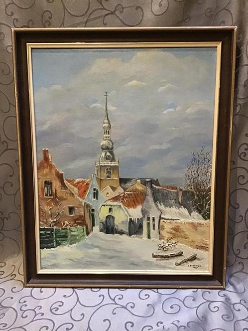 Winterlandschap met kerk. in houten lijst  57x48 cm, Huis en Inrichting, Woonaccessoires | Lijsten, Ophalen