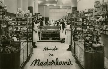 Super Fotokaart Nijmegen Molenstraat Bakkerij Strik beschikbaar voor biedingen