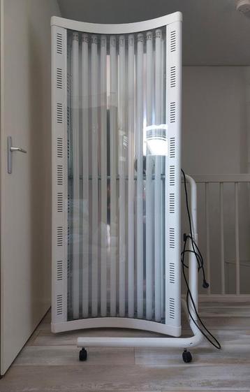 Zonnehemel van Philips type HB 555  beschikbaar voor biedingen