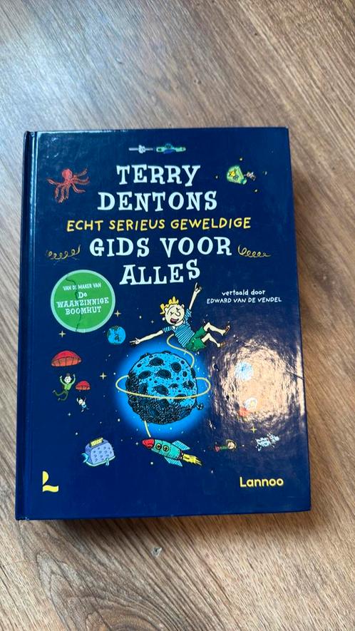 Terry Dentons echt serieus geweldige gids voor alles, Boeken, Kinderboeken | Jeugd | onder 10 jaar, Zo goed als nieuw, Ophalen of Verzenden