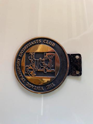 Prachtige bronzen badge beschikbaar voor biedingen