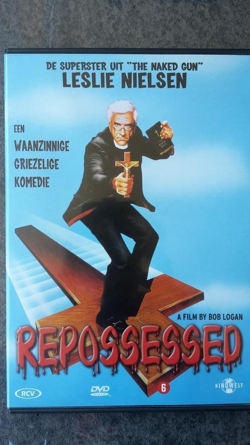 DVD Repossessed met Leslie Nielsen en Linda Blair NL uitgave, Cd's en Dvd's, Dvd's | Komedie, Zo goed als nieuw, Vanaf 6 jaar