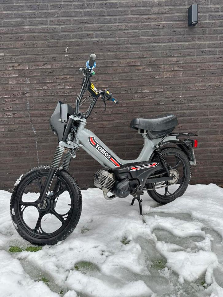 Tomos Quadro 65CC, Fietsen en Brommers, Brommers | Tomos, Zo goed als nieuw, Quadro, Ophalen of Verzenden