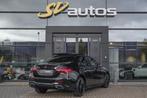 Mercedes-Benz A-klasse A250e AMG 218pk Hybrid Panoramadak Ni, Gebruikt, 4 cilinders, 16 kWh, Zwart