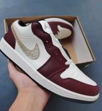 Nike Air Jordan 1 Low Chinese New Year's - Maat 44, Nike, Nieuw, Ophalen of Verzenden, Sneakers of Gympen