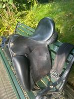 Dressuur zadel Euroriding, Dieren en Toebehoren, Paarden en Pony's | Zadels, Ophalen of Verzenden, Gebruikt, Dressuur