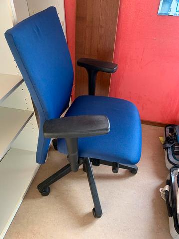 Bureaustoel blauw beschikbaar voor biedingen