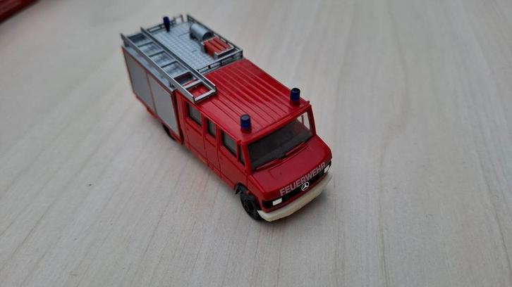 Herpa Brandweerwagen Mercedes-Benz 042574 - Nieuwstaat!, Hobby en Vrije tijd, Modelauto's | 1:87, Nieuw, Auto, Herpa, Ophalen of Verzenden