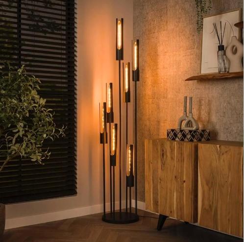 Vloerlamp 'Vertigo by Reefs', Huis en Inrichting, Lampen | Vloerlampen, Nieuw, Metaal, Ophalen of Verzenden