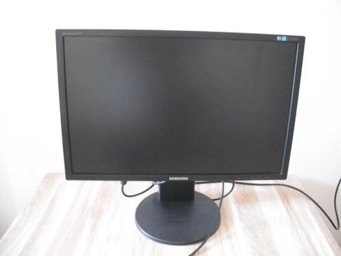 Samsung SyncMaster monitor, Computers en Software, Monitoren, Gebruikt, 60 Hz of minder, DVI, VGA, In hoogte verstelbaar, Kantelbaar