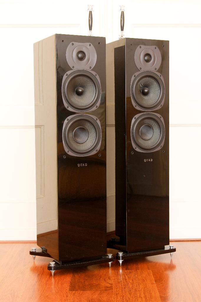 QUAD 22L2 zuilen. Zwart, Audio, Tv en Foto, Luidsprekers, Gebruikt, Front, Rear of Stereo speakers, 60 tot 120 watt, Overige merken