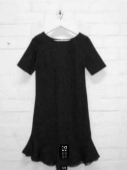 Twinset - Mooie Jurk met ruffle rand maat S - Nieuw TWIN SET, Kleding | Dames, Jurken, Nieuw, Maat 36 (S), Zwart, Knielengte, Ophalen of Verzenden