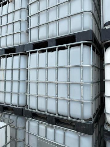 Lege IBC vaten (1000L) beschikbaar voor biedingen