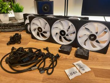 Corsair iCUE LINK QX140 RGB, Zwart (per stuk), 140mm beschikbaar voor biedingen