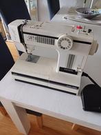 Naaimachine Toyota, Hobby en Vrije tijd, Naaimachines en Toebehoren, Ophalen, Gebruikt, Naaimachine, Overige merken