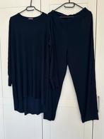 Marineblauwe two piece set pantalon en blouse met stretch, Kleding | Dames, Boutiek, Blauw, Maat 42/44 (L), Ophalen of Verzenden