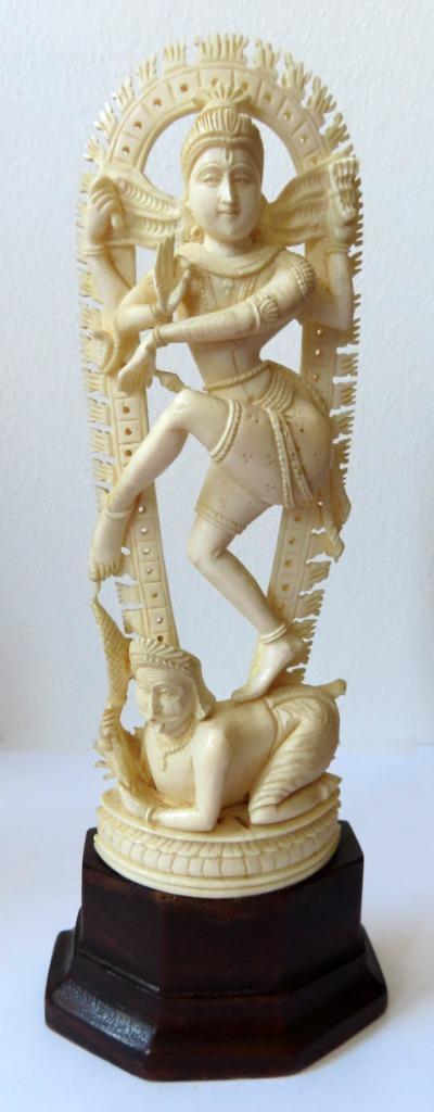 Ivoren Okimono van Shiva onder een boog en en man met snor, Antiek en Kunst, Kunst | Beelden en Houtsnijwerken, Verzenden