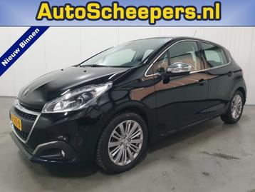 Peugeot 208 1.2 PureTech Blue Lease Allure NAVI/CARPLAY/CLIM beschikbaar voor biedingen