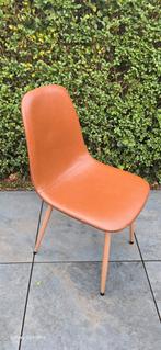 Eetkamerstoelen - Bruin Leer met metalen (Houtlook) Poten, Bruin, Ophalen of Verzenden, Zo goed als nieuw, Metaal