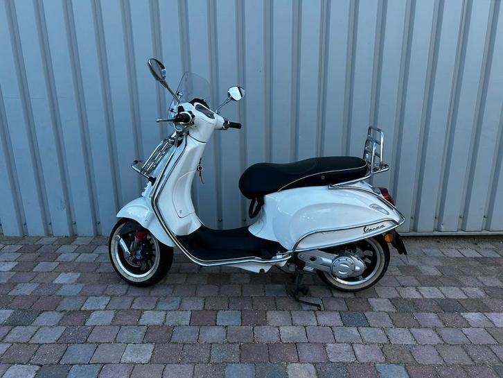 Vespa Sprint 2020 Wit - Accessoires & Inruil mogelijk, Fietsen en Brommers, Scooters | Vespa, Gebruikt, Vespa S, Maximaal 45 km/u