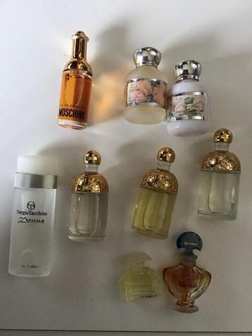 Parfum Miniaturen Verzameling beschikbaar voor biedingen