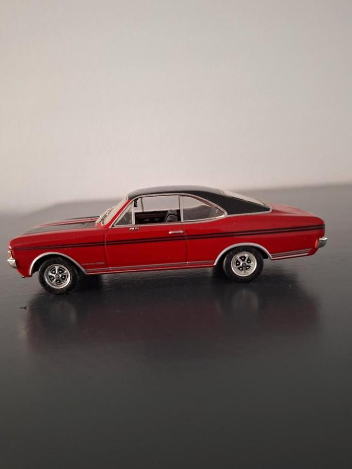 Opel Commodore GS/E Coupe 1:43 - Onbespeeld, Hobby en Vrije tijd, Modelauto's | 1:43, Ophalen of Verzenden