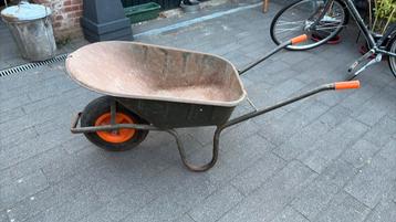 Prima kruiwagen metaal, opbrengst voor een goed doel beschikbaar voor biedingen