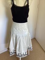 Prachtige, vintage , glans zijden wit/grijze rok mt 40/42, Maat 38/40 (M), Wit, Ambiente, Ophalen of Verzenden