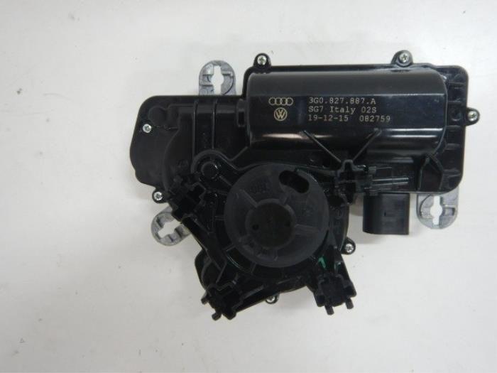 Slotmechaniek Achterklep Volkswagen Passat (22742426), Auto-onderdelen, Ophalen of Verzenden, Gebruikt