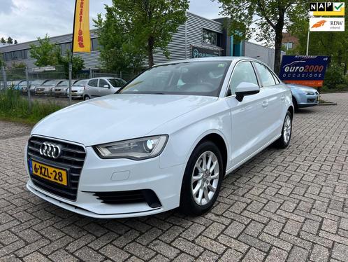Audi A3 Limousine 1.6 TDI Attraction Pro Line Plus - Netjes, Auto's, Audi, Bedrijf, Te koop, A3, ABS, Airbags, Airconditioning