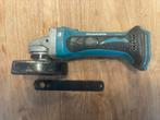 Makita DGA452 Haakse Slijper, Doe-het-zelf en Verbouw, Gereedschap | Slijpmachines, Ophalen of Verzenden, Gebruikt, Minder dan 700 watt