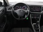 Volkswagen T-Roc 1.0 TSI Style | Camera | Carplay | Climate, Auto's, Voorwielaandrijving, Stof, Gebruikt, 1193 kg