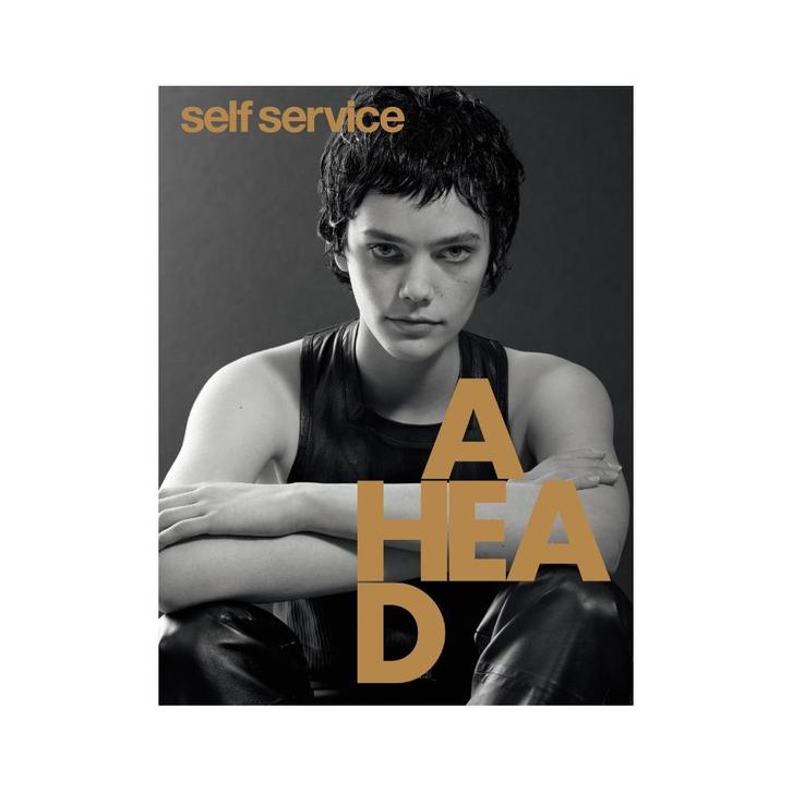 Self Service #54, Boeken, Kunst en Cultuur | Fotografie en Design, Nieuw, Fotografen, Ophalen of Verzenden