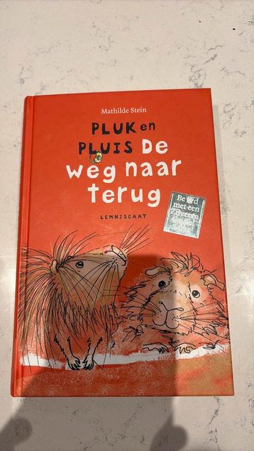 Pluk en Pluis. De weg naar terug | Mathilde Stein | zgan beschikbaar voor biedingen