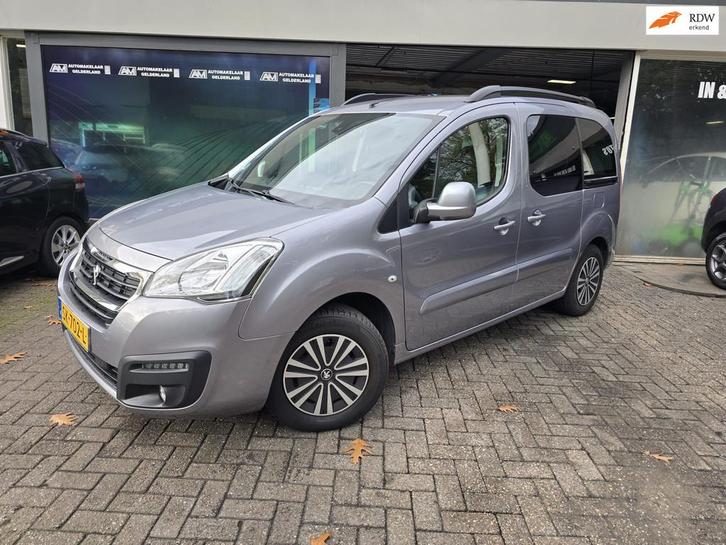 Peugeot Partner Tepee 1.2 PureTech Active | 12MND GARANTIE |, Auto's, Peugeot, Bedrijf, Te koop, Partner Tepee, ABS, Airbags, Airconditioning