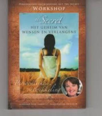 104 x Patty Harpenau 4 titels The Secret incl. cd beschikbaar voor biedingen