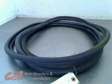 Achterkleprubber van een Peugeot Partner beschikbaar voor biedingen