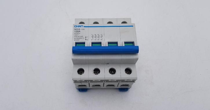 CHINT Groepenkast Hoofdschakelaar NH4-125 125A 400V (1x), Hobby en Vrije tijd, Elektronica-componenten, Gebruikt, Ophalen of Verzenden