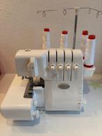 Baby lock eclipse 2 LOCKMACHINE, Hobby en Vrije tijd, Naaimachines en Toebehoren, Ophalen, Zo goed als nieuw, Lockmachine, Overige merken