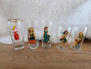 Vintage 50s Pin Up Glazen Set beschikbaar voor biedingen