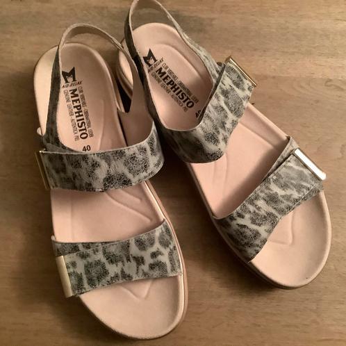 Mephisto Dominica GOUDEN Sandalen Dames 40, Kleding | Dames, Schoenen, Nieuw, Sandalen of Muiltjes, Ophalen of Verzenden