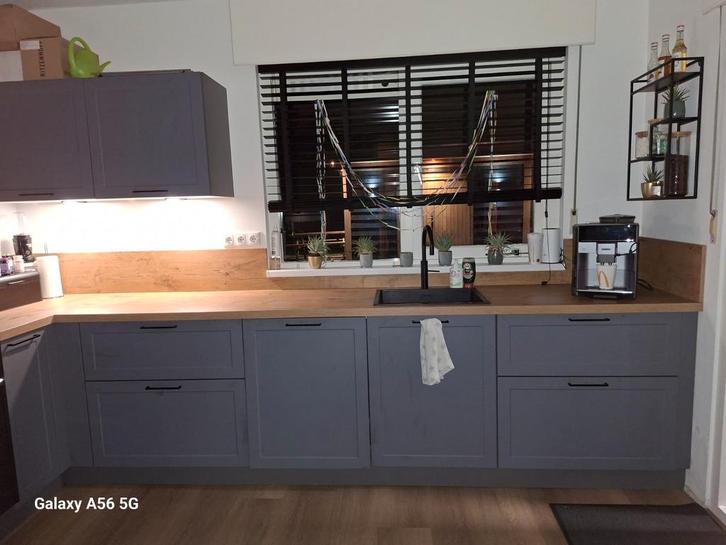 Luxe Hoekkeuken (4jr) – Incl. Bertazzoni & Quooker, Huis en Inrichting, Keuken | Complete keukens, Zo goed als nieuw, Hoekkeuken