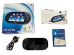 Playstation Vita Oled Met Doos + 4GB Kaartje (BOXED) (7), Spelcomputers en Games, Games | Sony PlayStation Vita, Vanaf 3 jaar