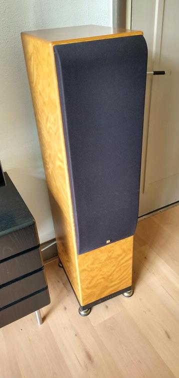 KEF Reference four, high end luidsprekers beschikbaar voor biedingen
