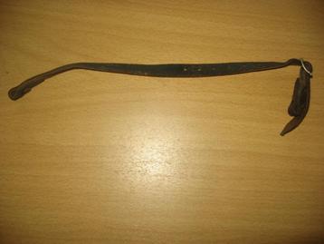 Duitse Helm Kinriem 2eWO 1940 / 45 beschikbaar voor biedingen