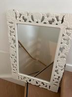 Spiegel met wit houten brocante lijst, Ophalen, Minder dan 50 cm, Gebruikt, Minder dan 100 cm