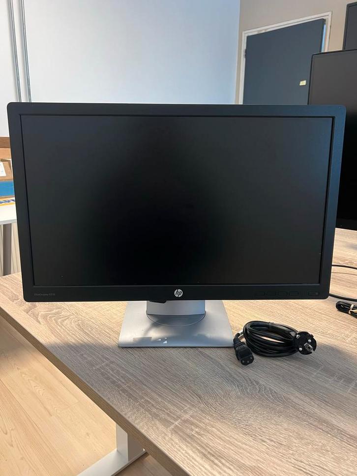 2x HP EliteDisplay E232 Monitoren - Perfect voor kantoor, Computers en Software, Monitoren, Gebruikt, 60 Hz of minder, DisplayPort